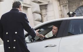 Governo, Renzi spiazza tutti sui tempi: alle 16 al Colle con lista dei ministri