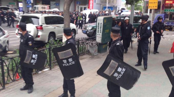 Attentato in Cina: 31 morti nello Xinjiang