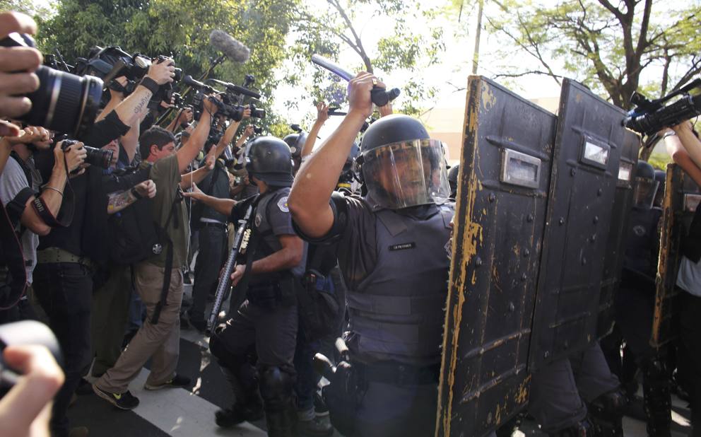Brasile 2014: primi scontri a Sao Paulo. Feriti alcuni giornalisti
